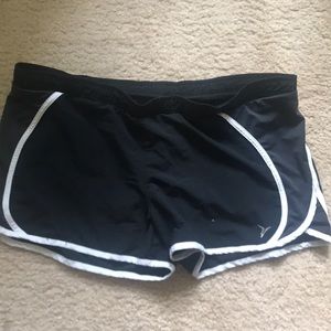 Barely-worn Old Navy activewear shorts!